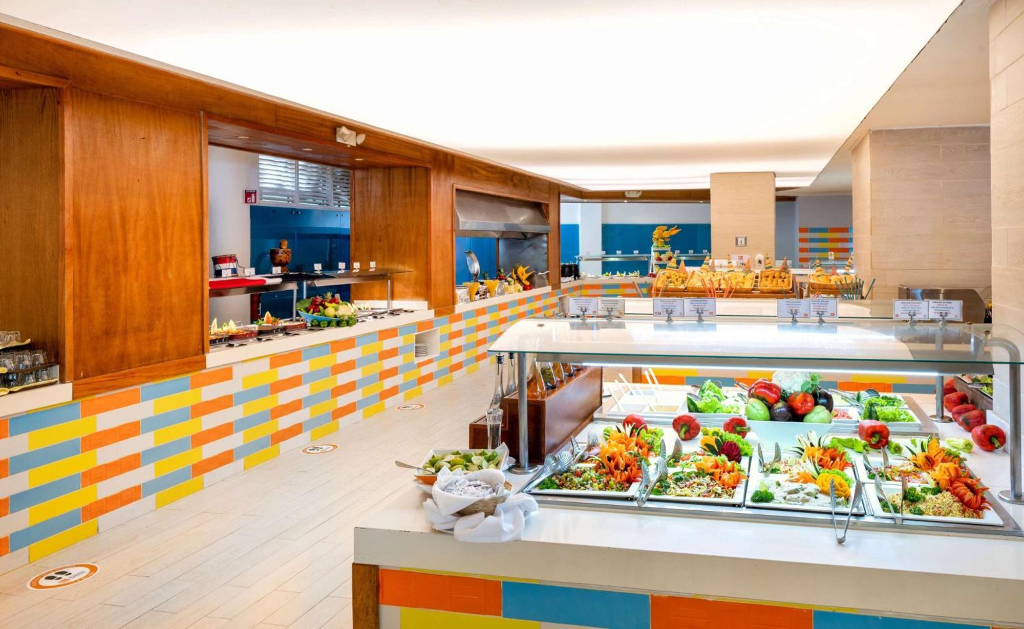 Viva Tangerine By Wyndham, A Trademark All Inclusive Кабарете Екстериор снимка