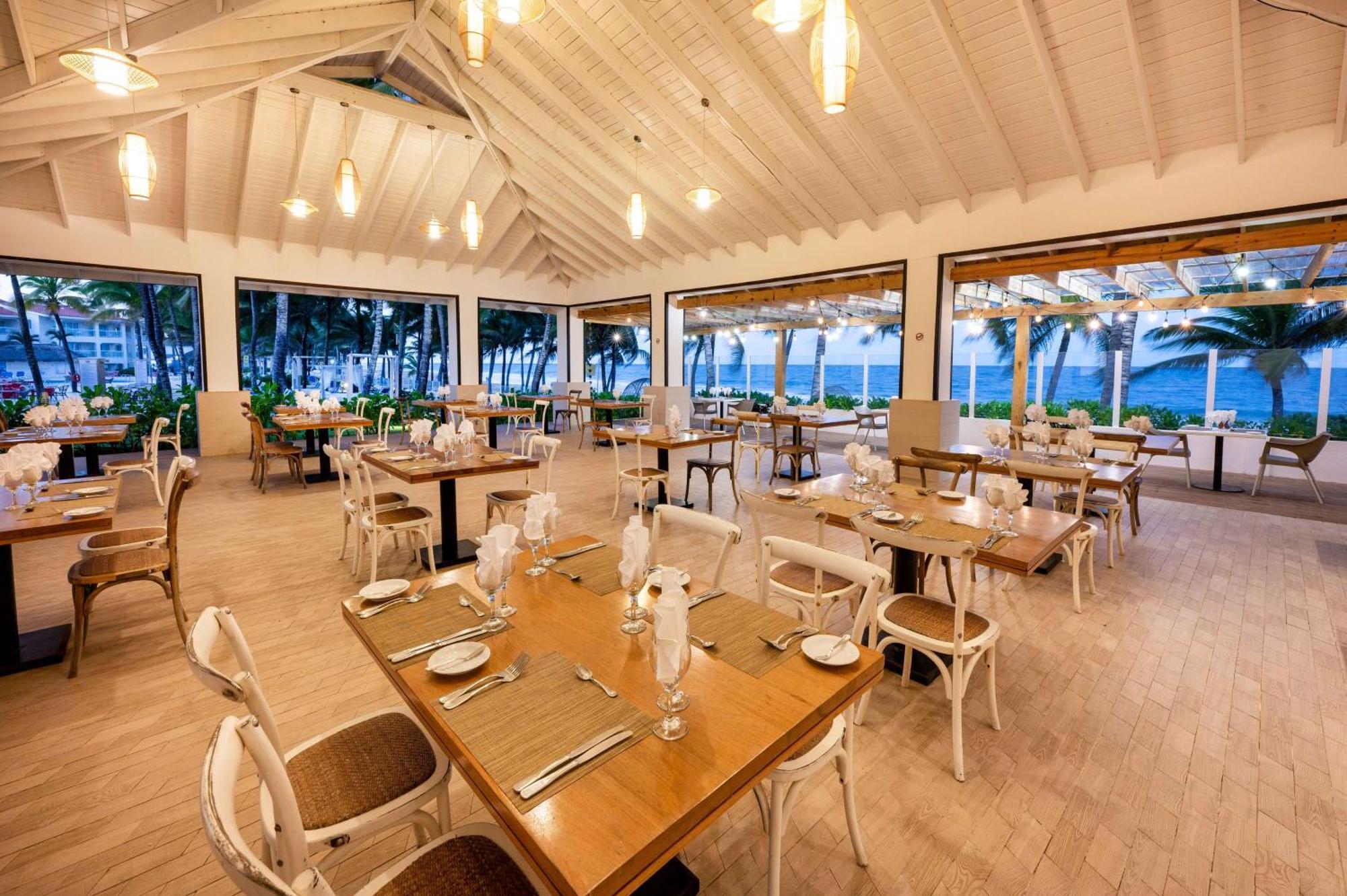 Viva Tangerine By Wyndham, A Trademark All Inclusive Кабарете Екстериор снимка